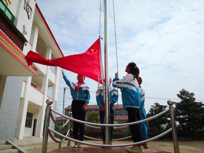 柴湖小学体育教师名单公布,柴湖镇小学校长是谁