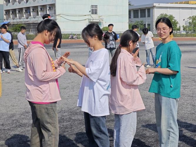 淮北江海小学体育教师名单,淮北市淮海东路小学招聘