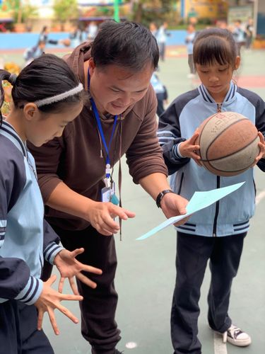 河清小学体育老师名单电话,河清小学体育老师名单电话是多少