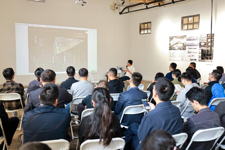 丰惠镇小学体育生名单查询,丰田镇中心小学体育老师