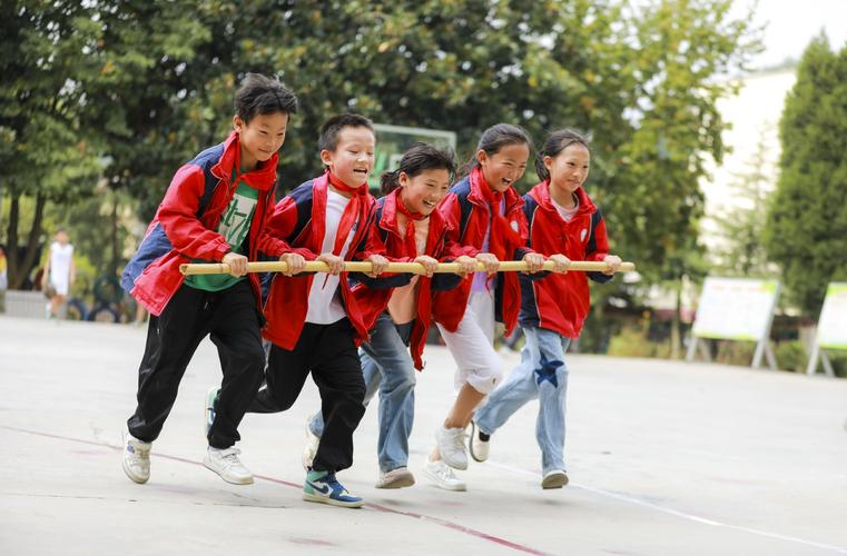 黔西四小体育老师名单公示,黔西县第四小学