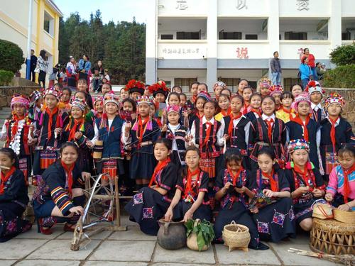 勐海一小体育老师名单照片,勐海县一小学的新学校