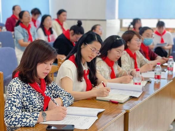 常州奔牛小学体育老师名单,常州奔牛小学体育老师名单电话