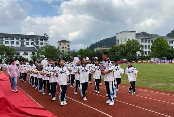 仙源湖实验学校体育生名单,仙源湖实验中学