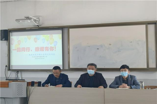 曹埠小学体育老师名单公示,曹埠小学王焱老师