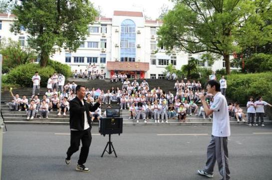 寿昌中学体育老师名单图片,寿昌中学王佳玲