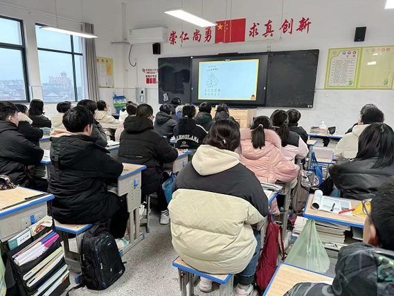 东镇中学体育老师名单公示,东镇中学校长